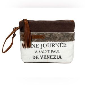 Myra  leather canvas zipper pouch / makeupbag/cellphone. NWT